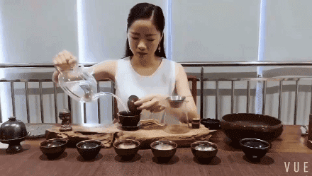 彩超vps-等你,在悠长,悠长的雨巷