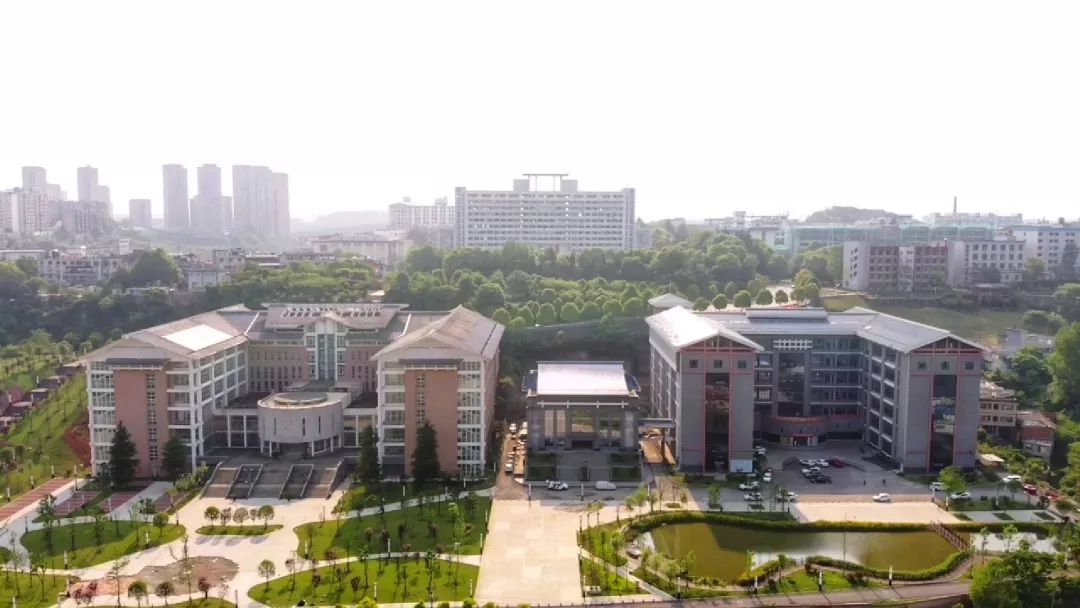 大学城校区 贵州民族大学创建于1951年5月17日 是新中国创建最早的