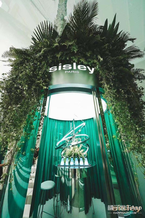 Sisley法国希思黎品牌首展开幕 携手吴磊探寻植萃秘境