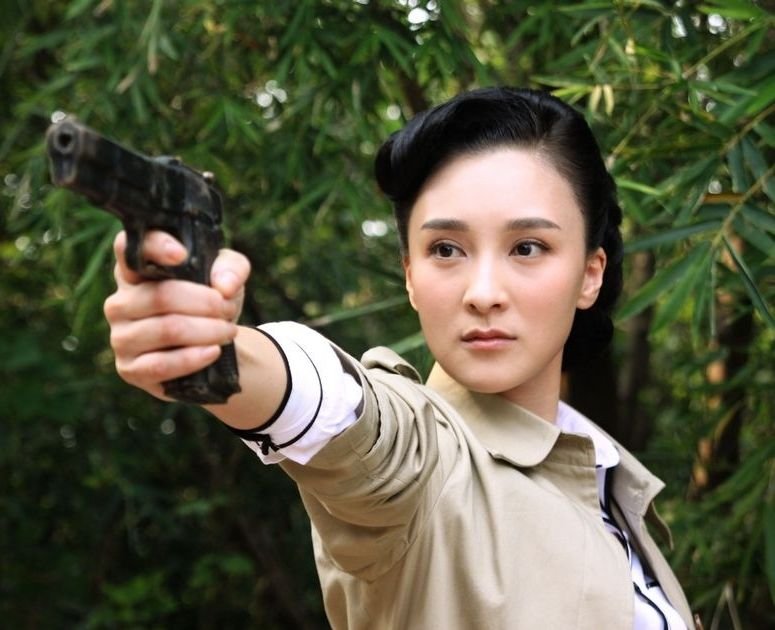 这些嫁入豪门的女星工作表，也是她老公财务的晴雨表