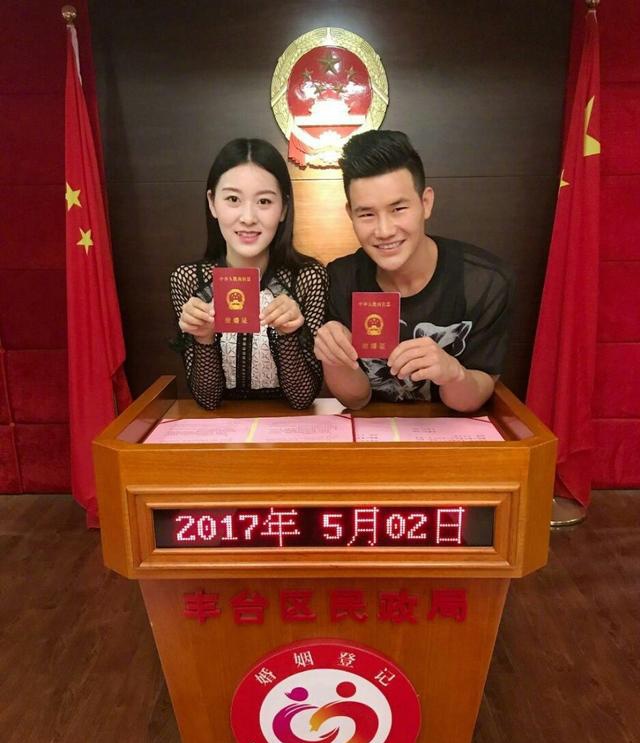 点击图片看原样大小图片
