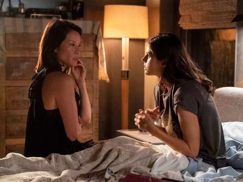 「桃桃淘电影」为什么《致命女人》在国内会这么受欢迎？