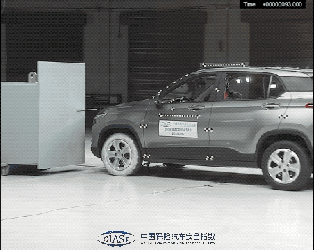 「虎嗅APP」国产车的死亡陷阱