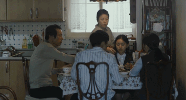 「电影头条官方号」打败《寄生虫》的新人作，它才是真正的年度最佳