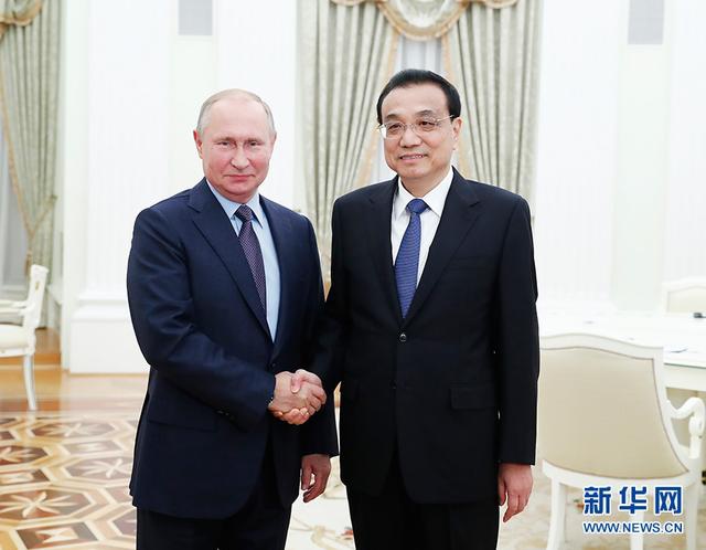 当地时间9月18日下午，国务院总理李克强在莫斯科克里姆林宫会见俄罗斯总统普京。新华社记者 刘 彬摄