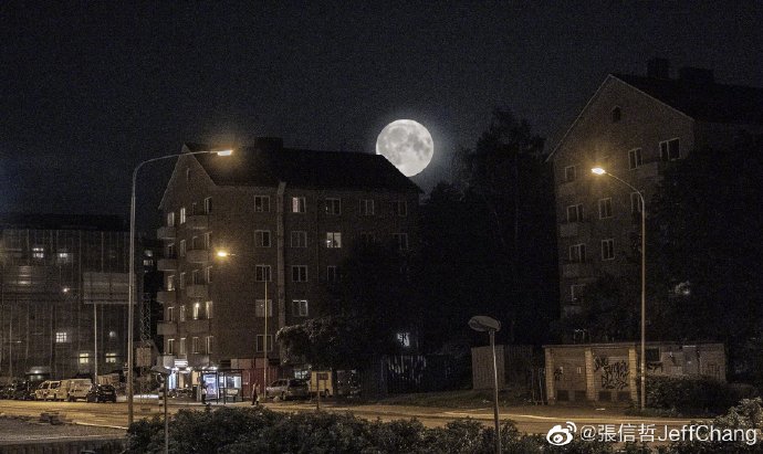 中秋拍月亮大赛 这组图赢了