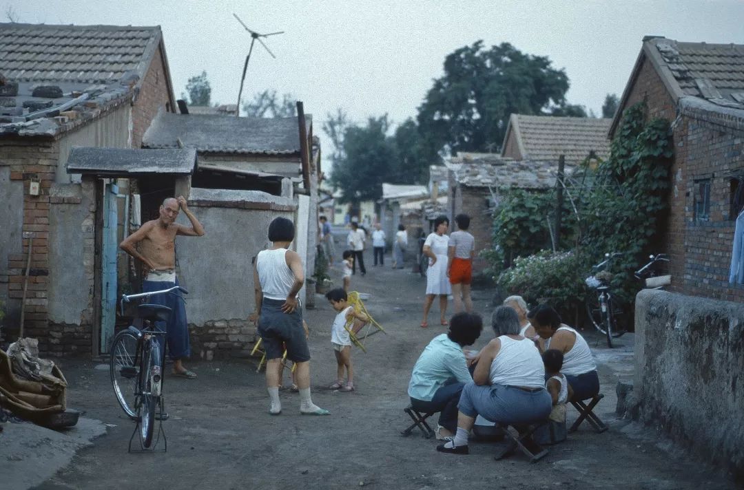 30年前中国人朴实的夏天生活,安宁静谧,第九张场景你一定经历过