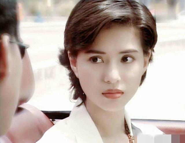 最美香港短发女神,陈法蓉只是其一,谁的更惊艳?