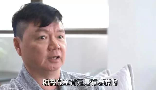 「会火」“金牌绿叶”艾威曝近况略显穷酸：妻子患癌生活窘迫，仍资助孩子