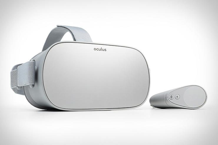 扎克伯格变心了？吃着碗里的 VR，盯着锅里的 AR