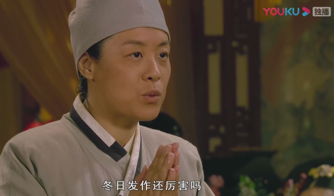 「谈资」放大假的正确打开方式，原来是配合弹幕十刷《甄嬛传》