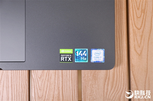 顶配i7+144Hz！小米游戏本2019款图赏