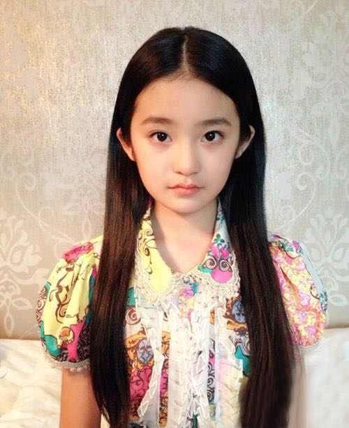 「喜天影视」柴蔚《初恋那件小事》追爱路漫漫 网友：糖里掺玻璃渣！