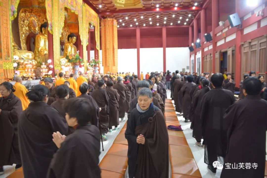 东莞芙蓉寺精进佛七,恭迎阿弥陀佛圣诞的到来