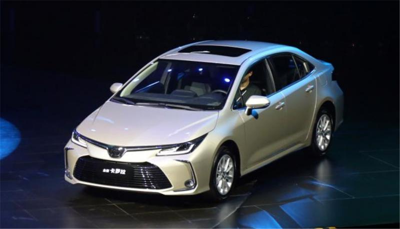 15萬(wàn)到16萬(wàn)落地，求推薦一款合資三廂車？
