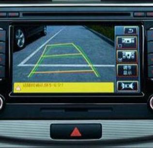 汽车倒车影像的绿黄红代表什么意思?看懂秒变老司机,停车不求人