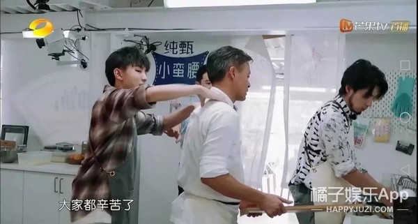 小小年纪怎么成了新一代的最佳男友？