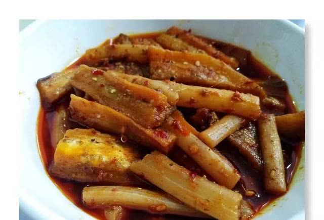 云南人用鲜花做成美食菜，好看又好吃