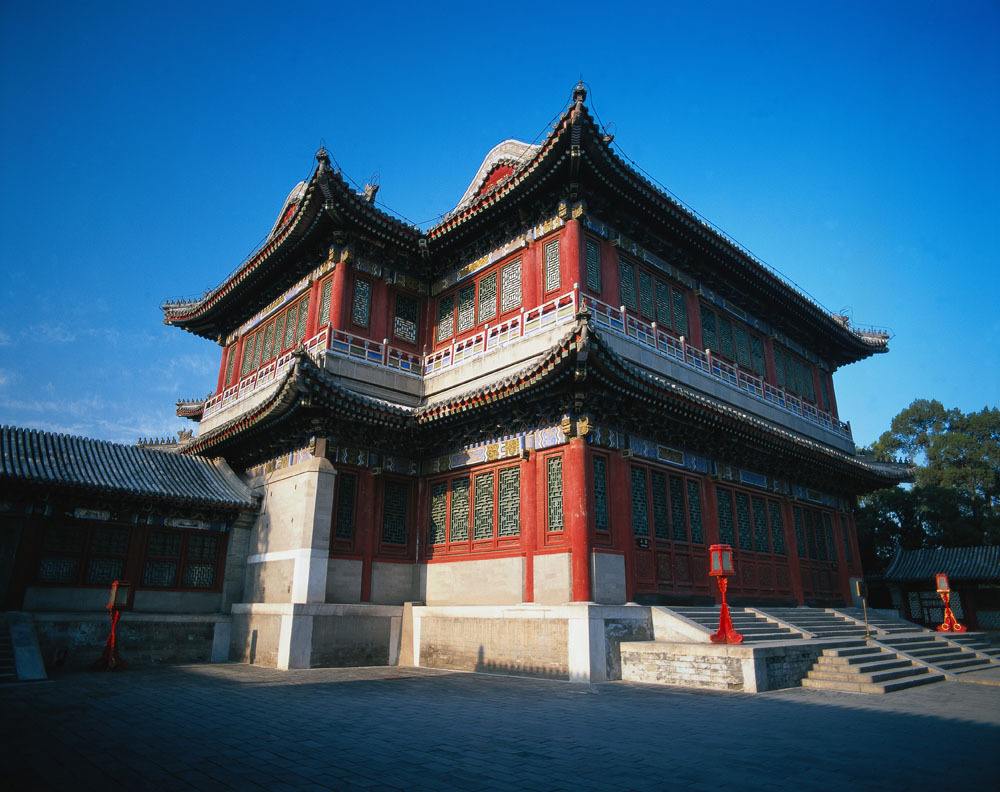 对比古代与现代制砖的方法,古代建筑为何只用青砖而不
