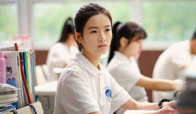 《小欢喜》里的她被赞最有中国老婆形象，年轻时也这么美！
