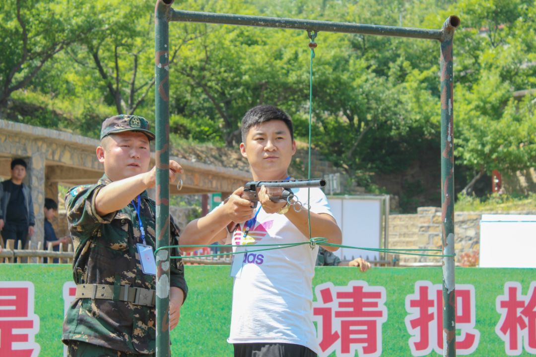 真枪实弹 岱崮地貌实弹射击中心,实现家门口真枪实弹吃鸡