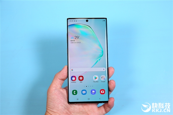 四边超窄真机皇！三星Note 10+图赏