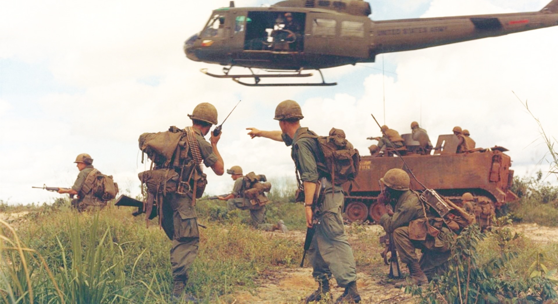 越南战争期间,美军洒下12万吨化学药剂,数万儿童基因突变