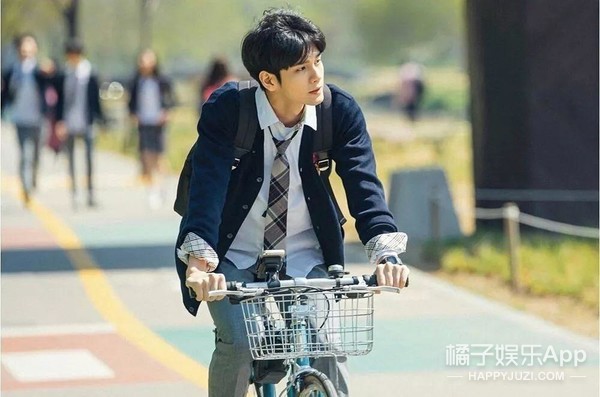 甜甜的初恋+校园暴力，这是男版《学校2019》吗？