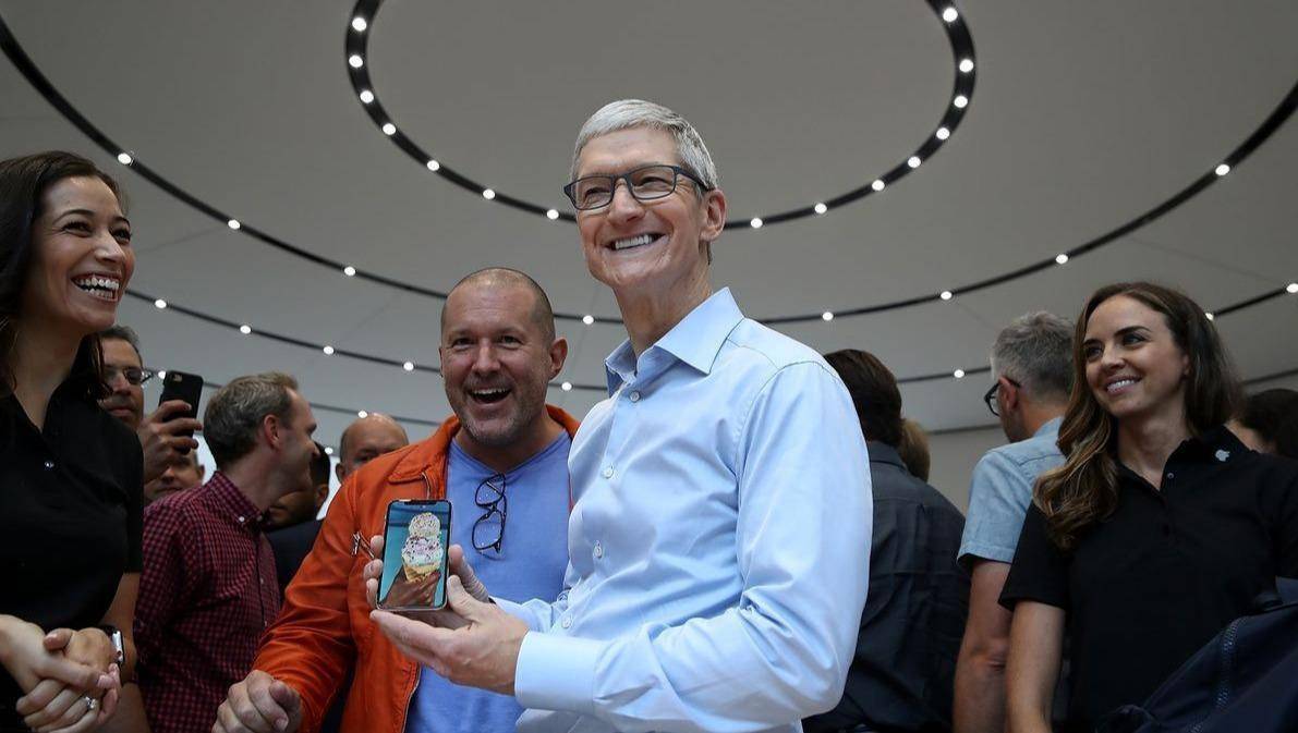 苹果 iPhone 11 降价；国足反超叙利亚迎来开门红