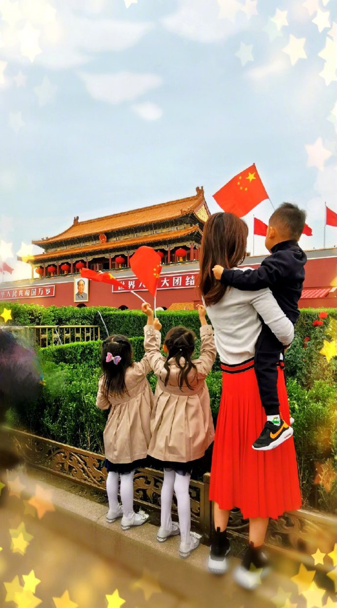 「熊猫娱乐」甘薇离婚有蹊跷？贾跃亭付巨额赡养费，老婆发文感慨万千