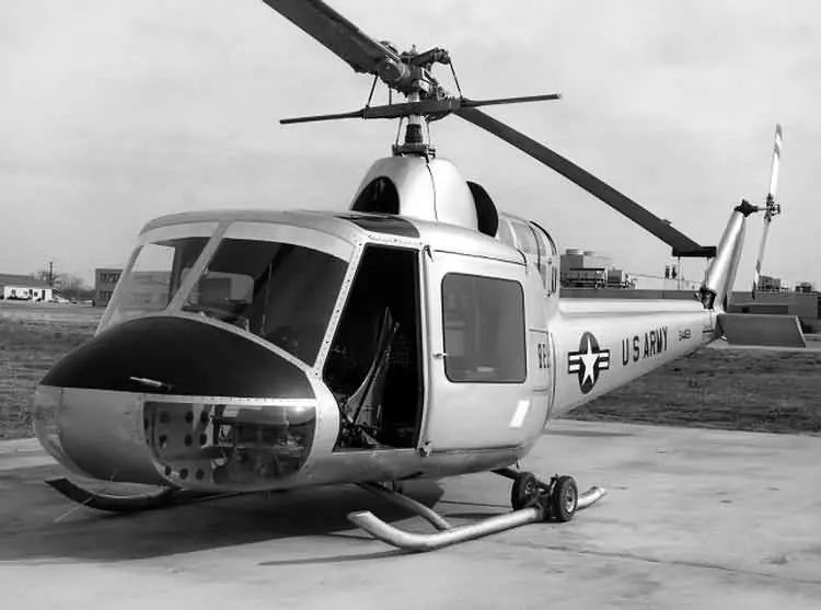 从xh-40到休伊,uh-1"战场出租车"的诞生