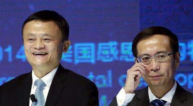 成为马云的接班人是什么感受？张勇曾这样说：马云将我推向了地狱
