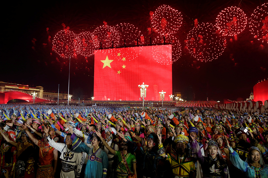 国庆烟花七成来自这家企业 从连年亏损到产值上亿