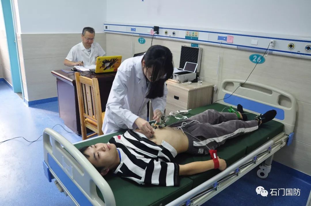 好男儿当兵去!征兵体检第一天