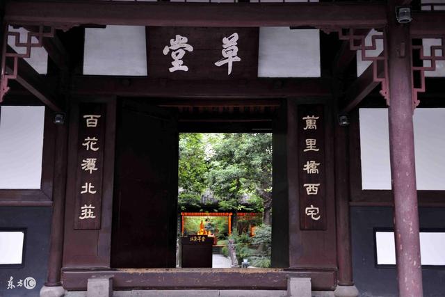 李白与杜甫的酒量谁更高？两人曾经醉卧一床同盖一被，够哥们吧