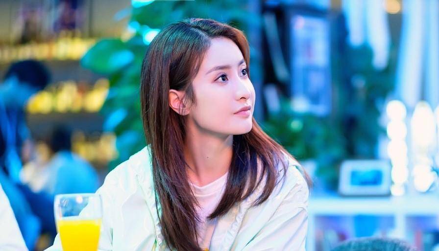 《全职高手》搭档杨洋演技佳,赖雨蒙路人缘飙升,口碑不输江疏影