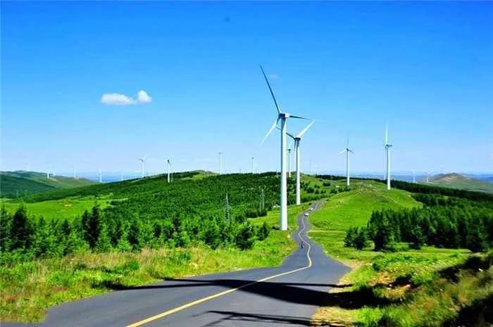 全线323.9公里,最美草原天路沿途风景太惊艳