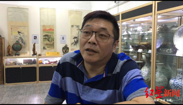 风波中的香港老板金融危机都未受影响这个月又亏了