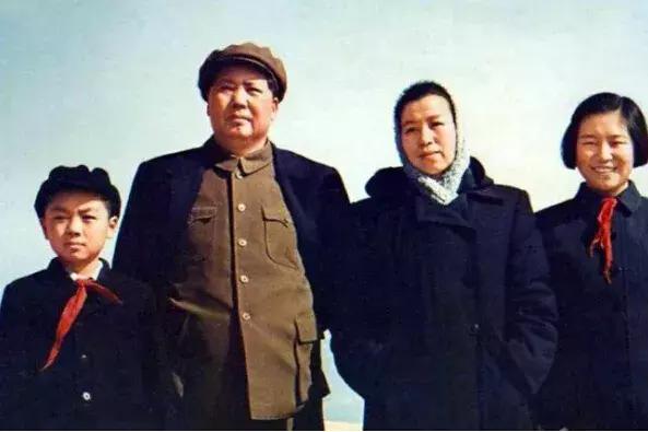 低调的导弹专家贺麓成:既是毛主席亲侄子,又是贺子珍外甥