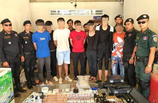 10名中国人在柬埔寨被逮捕 涉嫌绑架非法软禁还走私枪支
