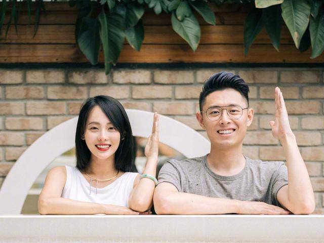 [熊猫娱乐]张嘉倪夫妻陪儿子庆生，买超心疼老婆，主动当“挑夫”抱寿星