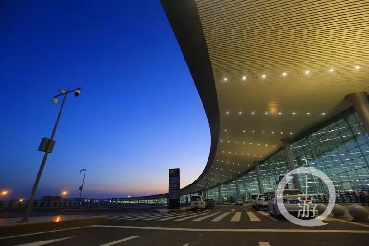 新闻早报67重庆江北国际机场t3a航站楼和综合交通枢纽获鲁班奖
