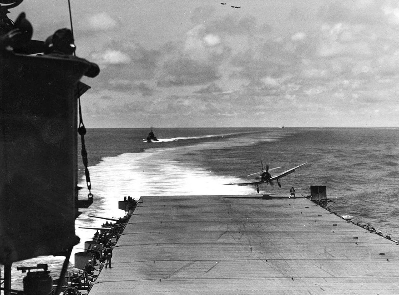 决战中途岛！45张老照片还原二战美日太平洋海战