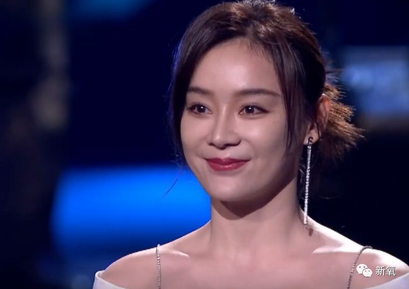 明星齐聚！蒋欣瘦出少女感、孙怡慈母脸、只有他整成了皮诺曹？