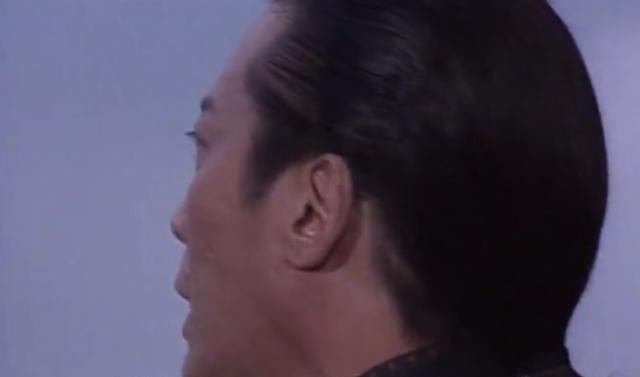 赌片不仅有《赌神》,这部经典赌剧堪称赌片版武侠