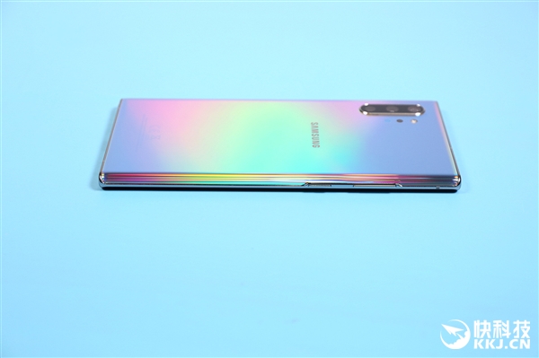 四边超窄真机皇！三星Note 10+图赏