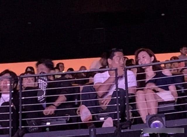 Akira飞台北夜会林志玲，为中秋晚会做准备献出夫妻处女秀