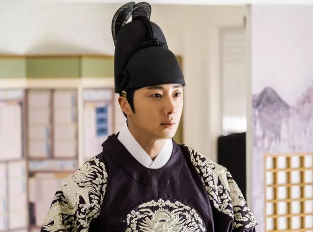 《搞笑一家人》13年后：最帅少年发福严重，他遭遇雪藏编辑：奇趣网发布：2019-10-06 12:27:32