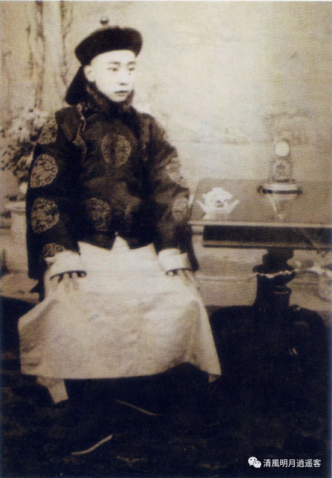 Le dernier empereur de Chine Puyi (溥儀 1908-1912) - Ecole du lion d'or