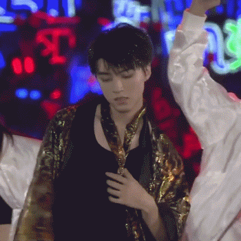 小小年纪怎么成了新一代的最佳男友？